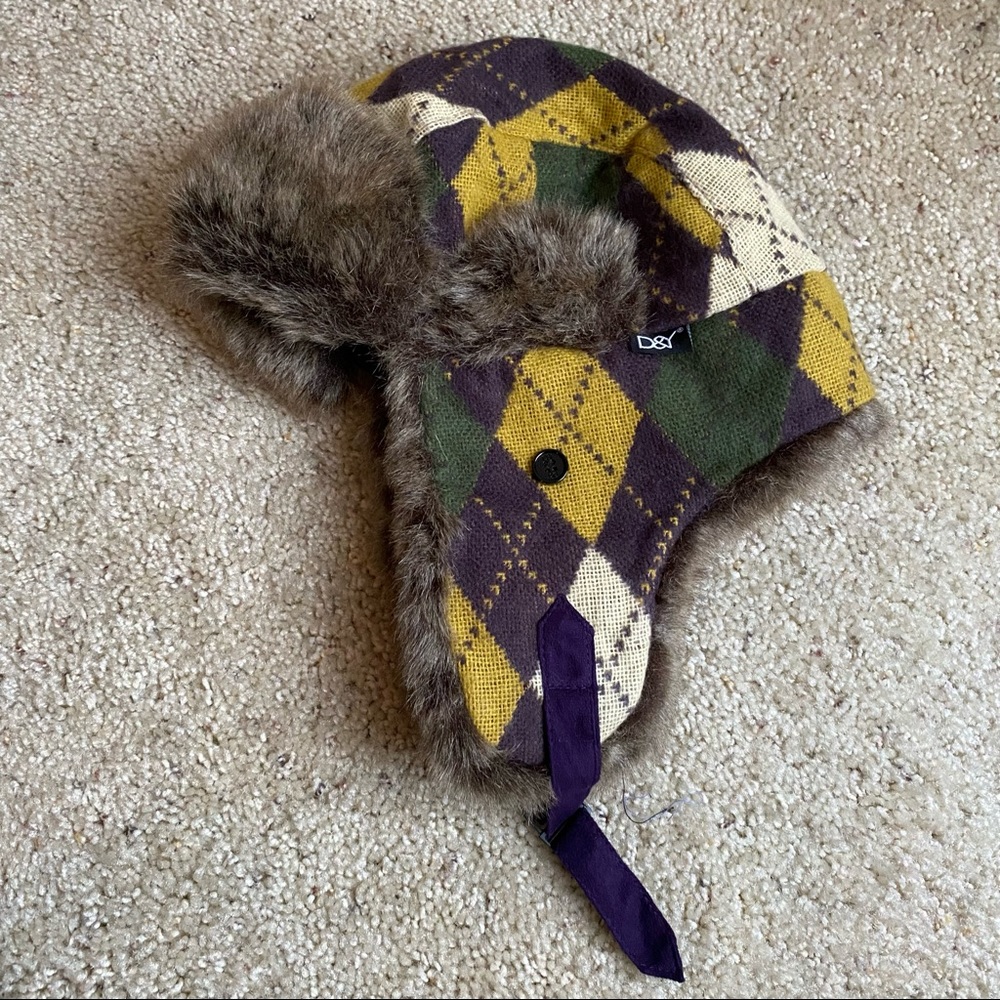 D&Y Plaid Hat